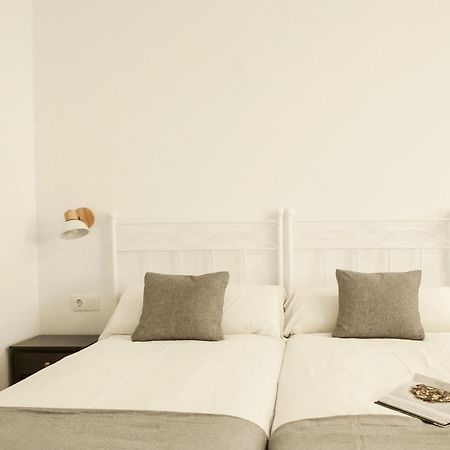 Apartamentos Rg Hospital Valme Séville Extérieur photo