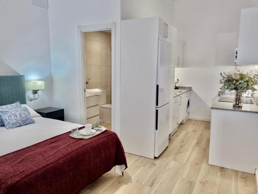 Apartamentos Rg Hospital Valme Séville Extérieur photo