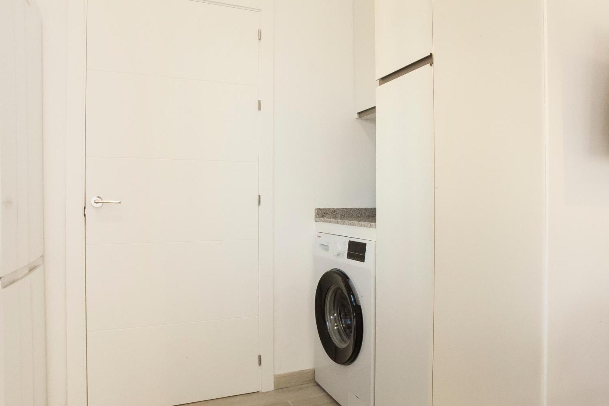 Apartamentos Rg Hospital Valme Séville Extérieur photo